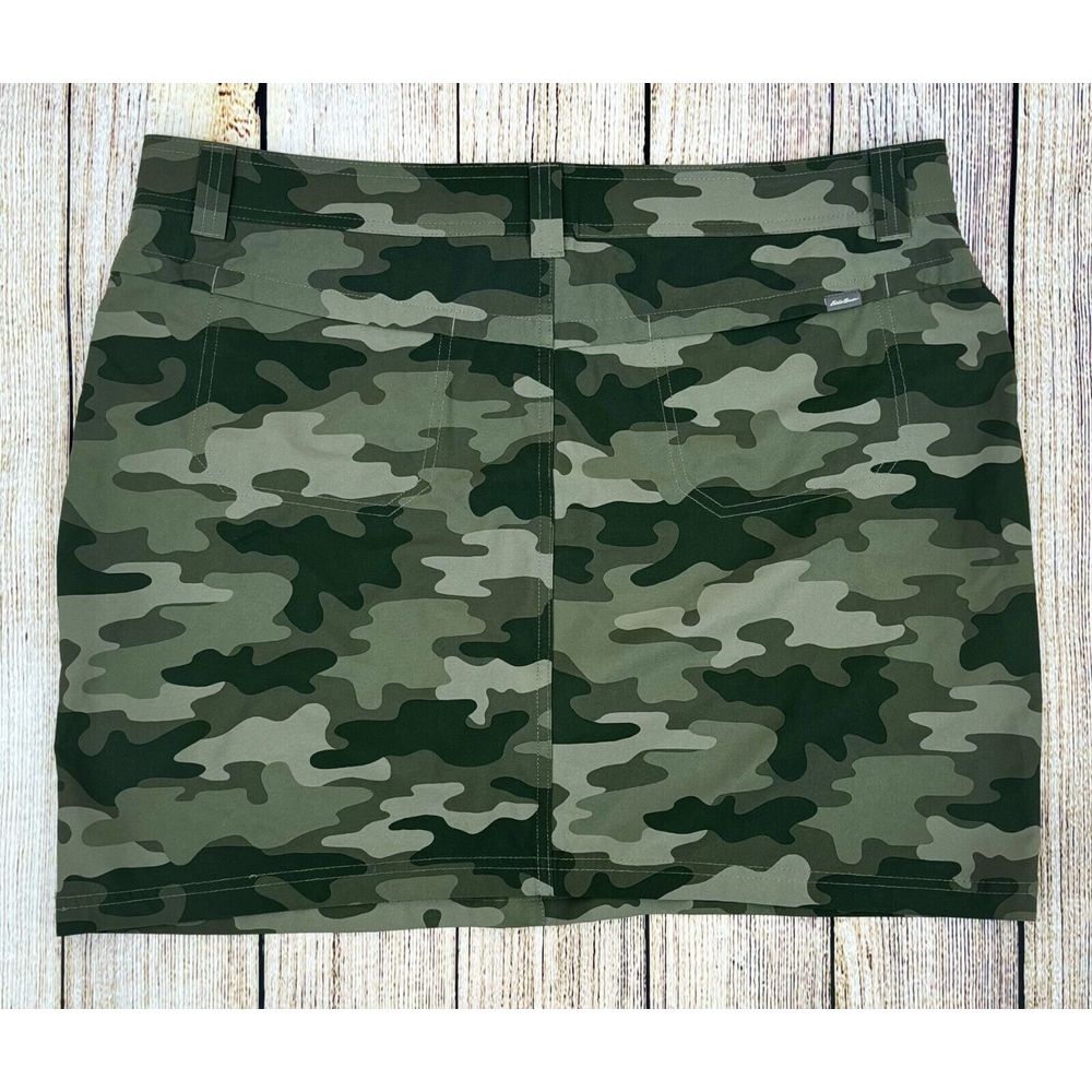 Eddie Bauer Adventurer 2.0 Skort Womens Size 16 Camo Active Outdoor Golf Skirt - Picture 2 of 8